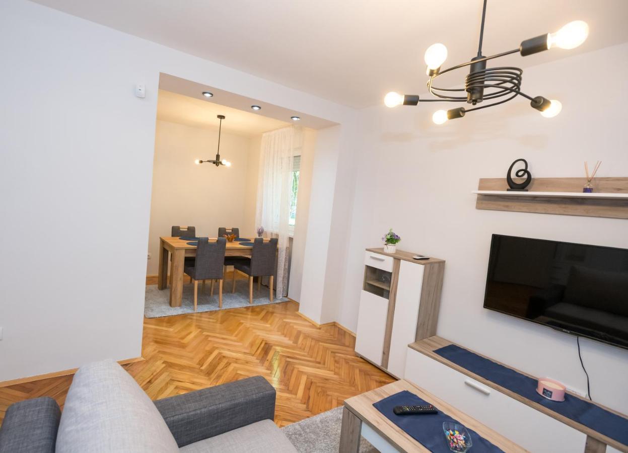 Apartman Studio Blue Суботица Екстериор снимка