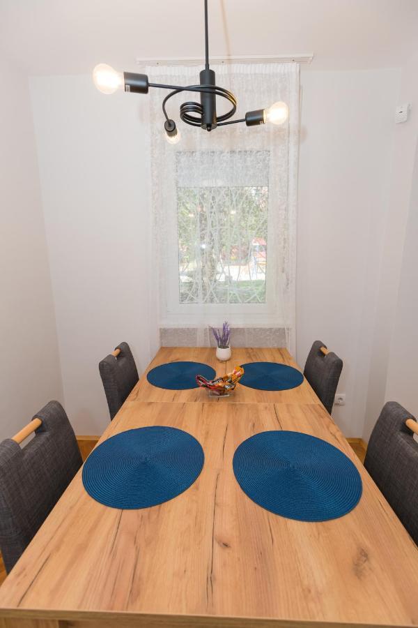Apartman Studio Blue Суботица Екстериор снимка